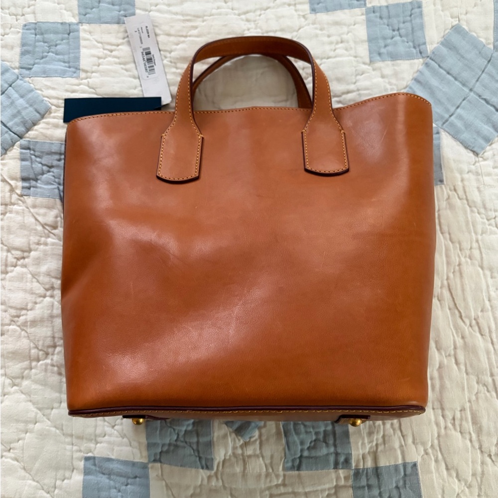 NWT Dooney & Bourke Florentine Darla Shopper Tote - Picture 3 of 16